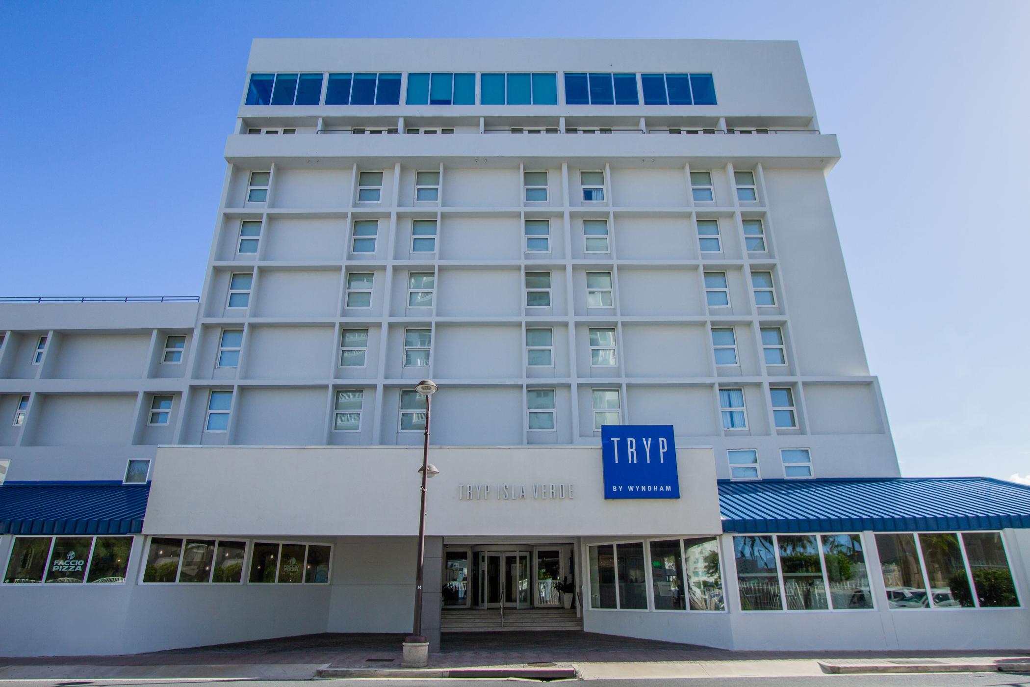 Tryp By Wyndham Isla Verde Сан-Хуан Экстерьер фото